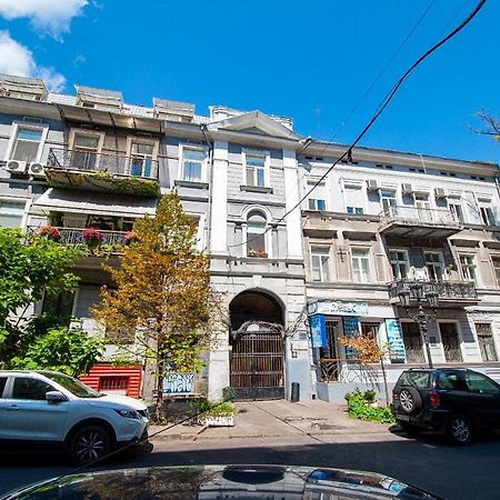 Apartments On Chaykovskogo 16 Οδησσός Εξωτερικό φωτογραφία