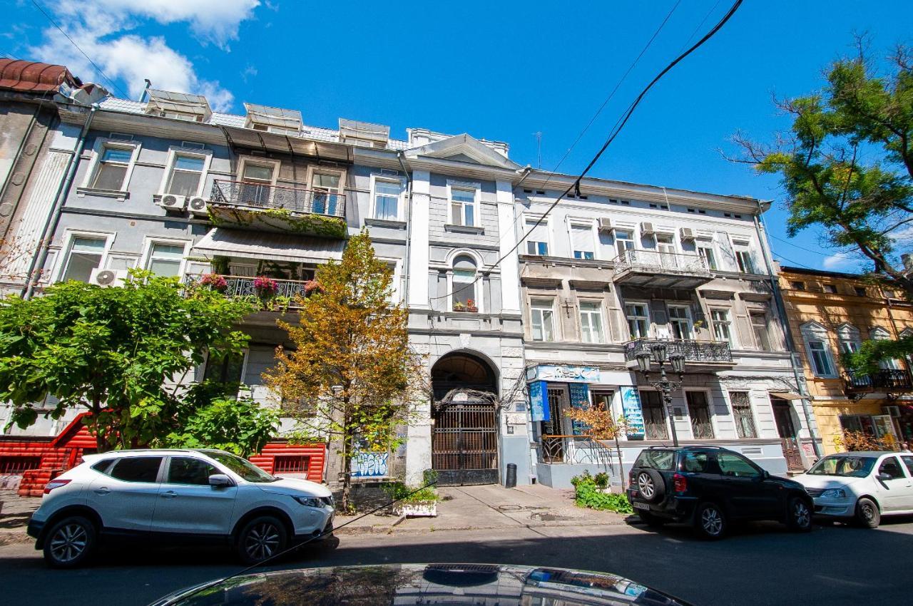 Apartments On Chaykovskogo 16 Οδησσός Εξωτερικό φωτογραφία