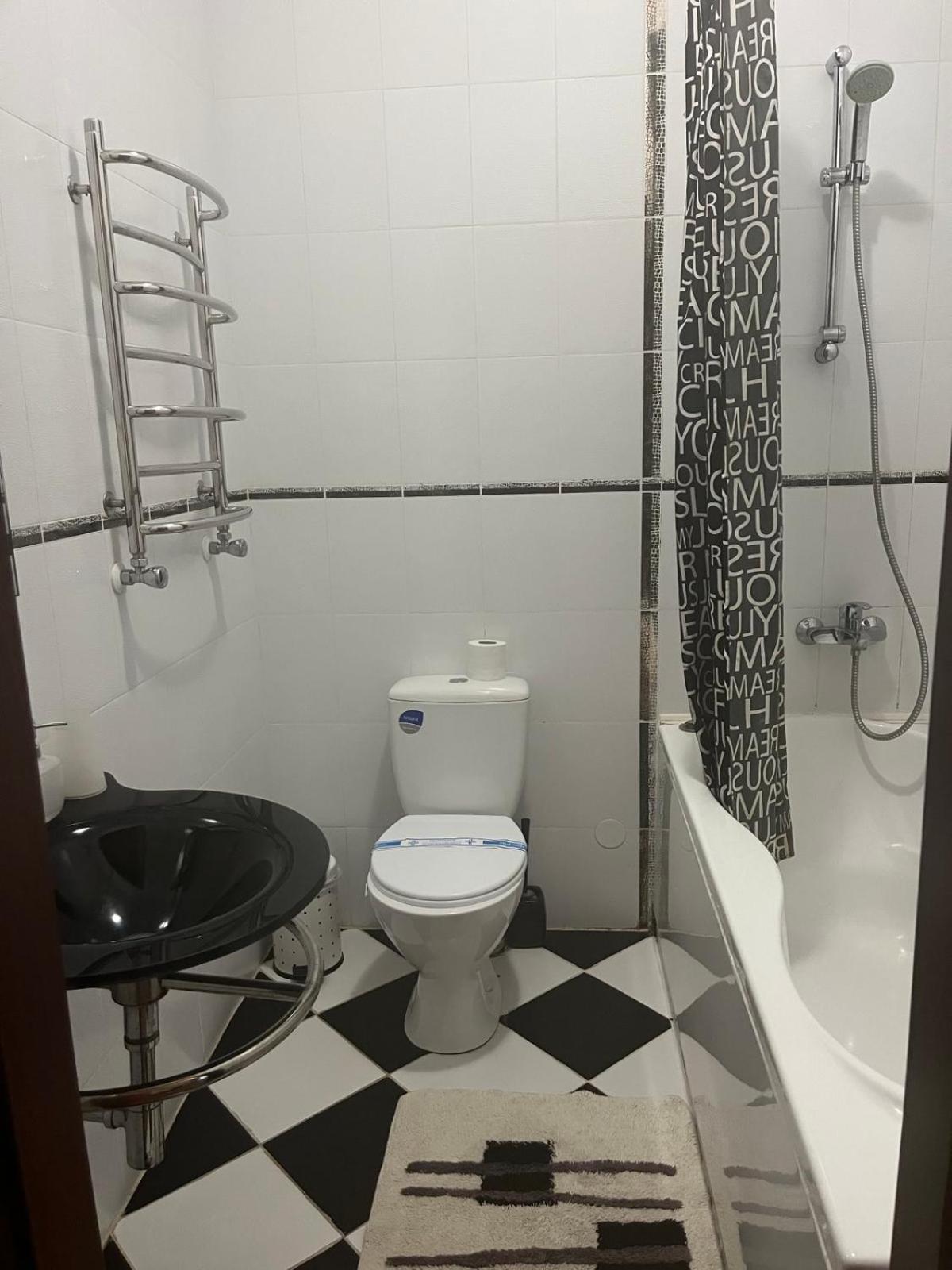 Apartments On Chaykovskogo 16 Οδησσός Εξωτερικό φωτογραφία
